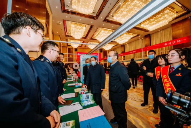 一格新動態 | “黨建領航·益企蓬‘亳’”惠民惠企優環境服務集市活動圓滿舉行！